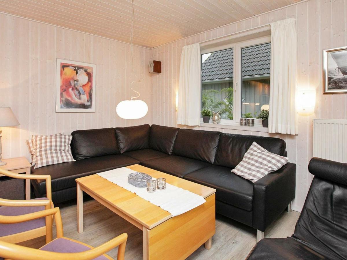 8 Person Holiday Home In Gelting Buitenkant foto